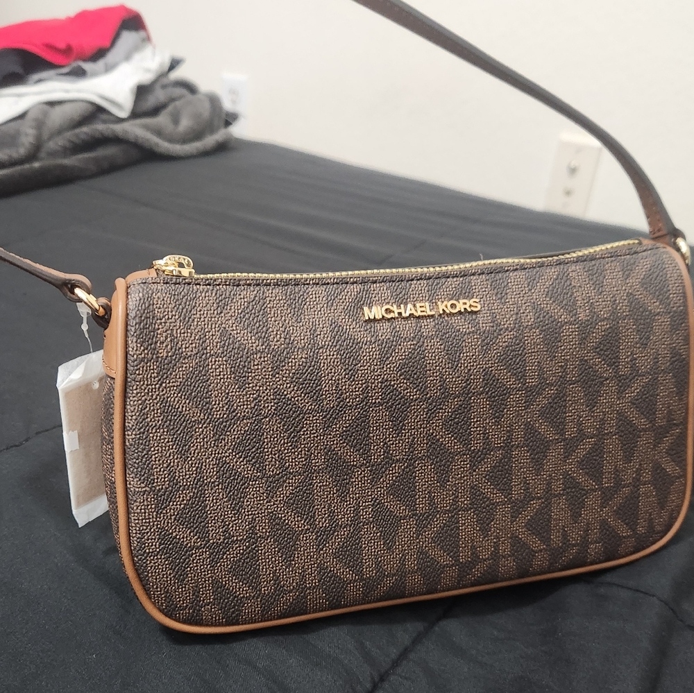 Brown Michaels Kors shoulder bag